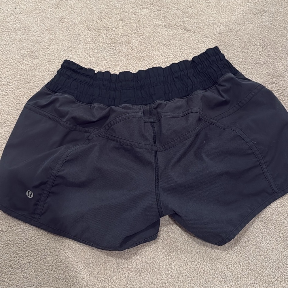 Lululemon Track Attack Shorts 6 - Picture 4 of 7